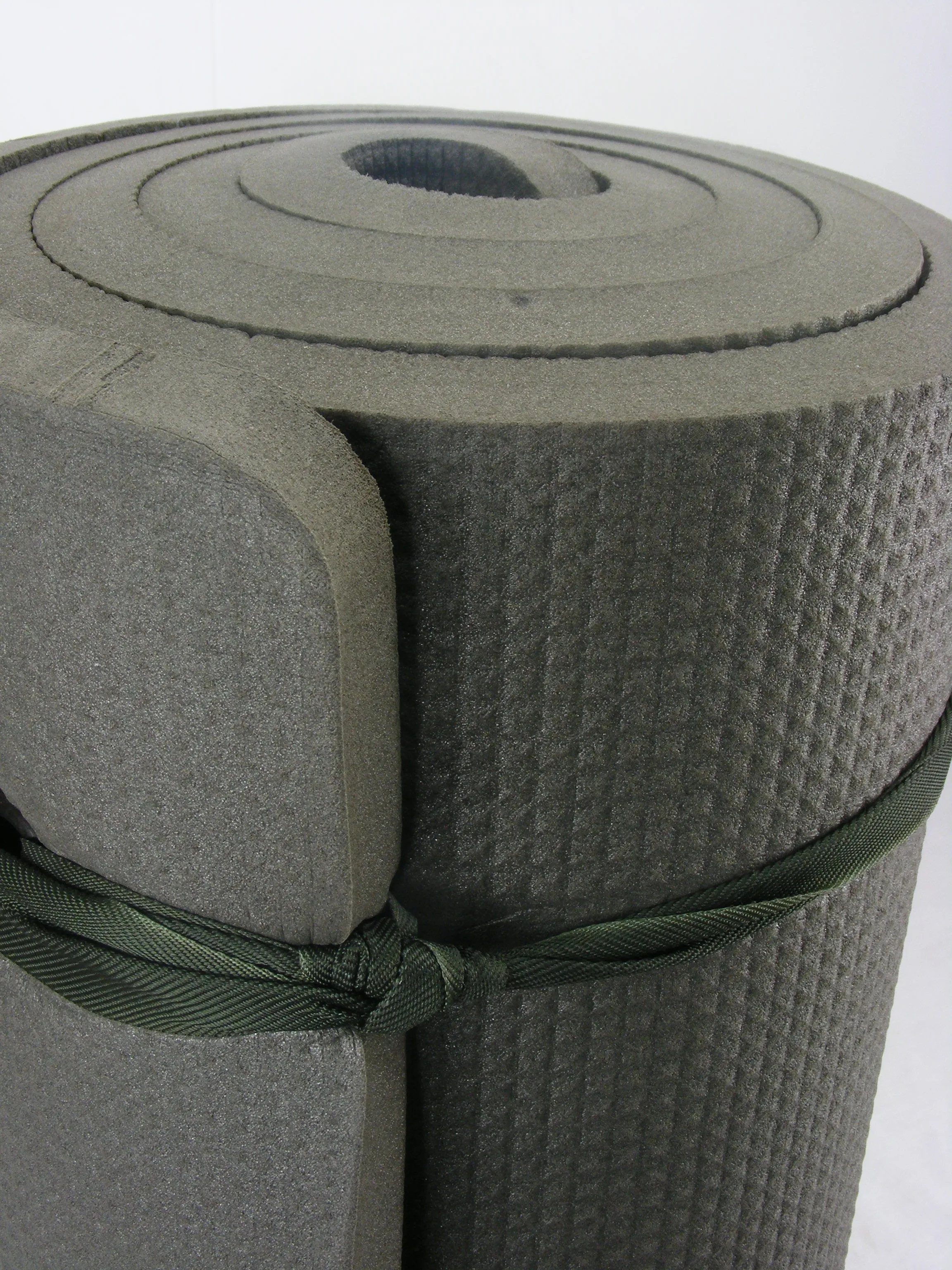 Dutch Thick Military Rolled Sleep Mat - Used