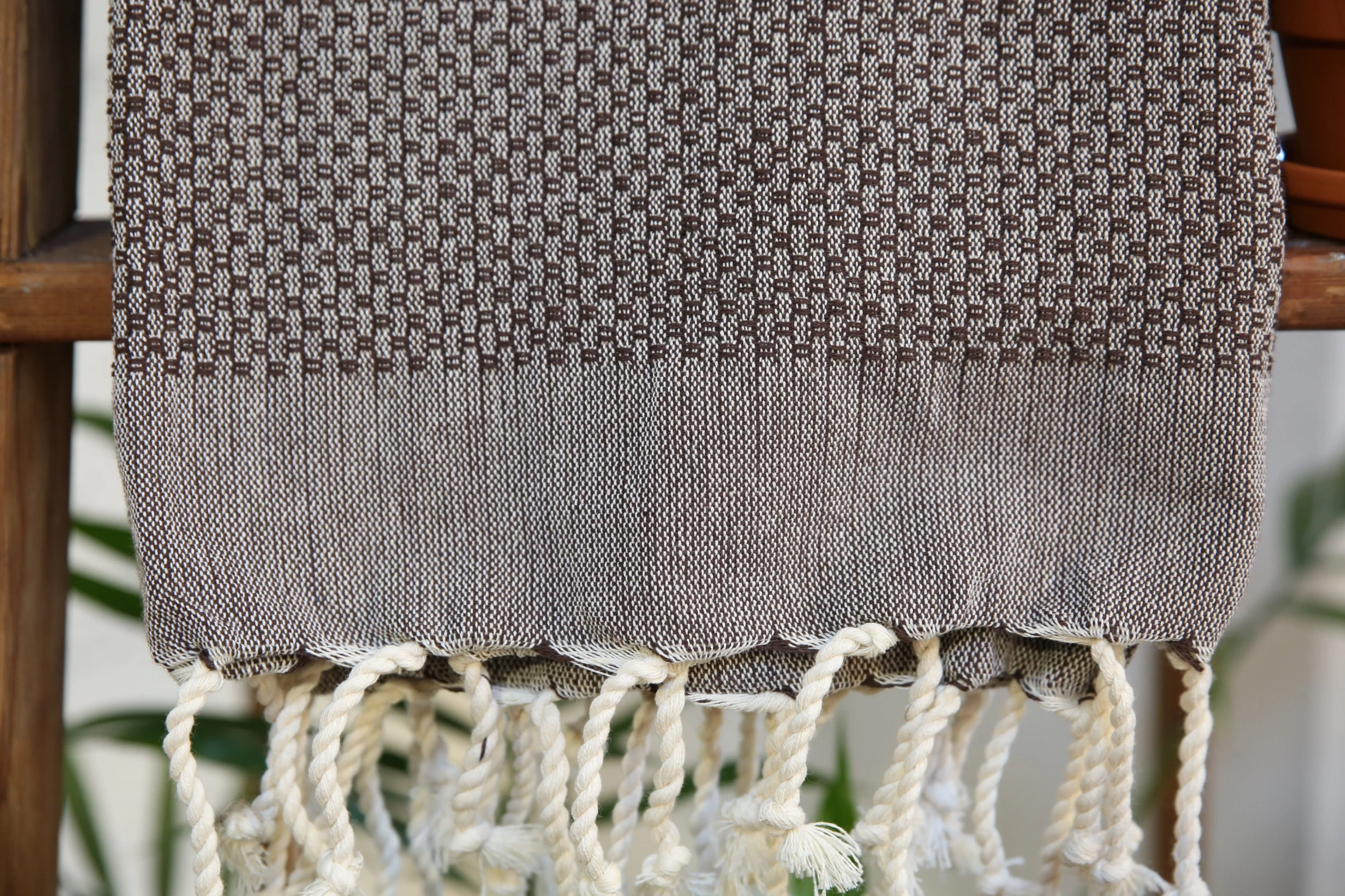 Honeycomb Pestemal Towel in Coffee