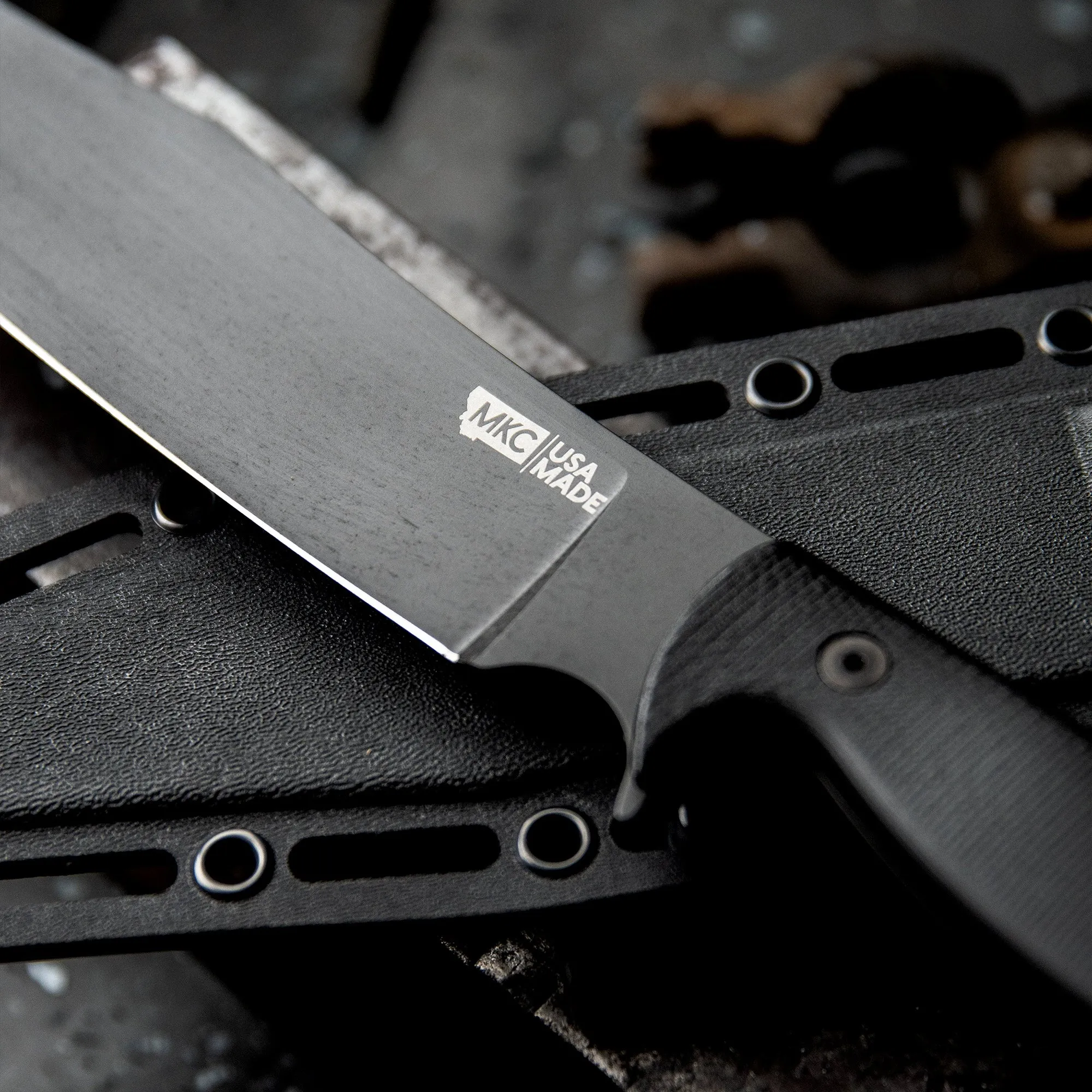 THE MARSHALL BUSHCRAFT KNIFE - BLACK