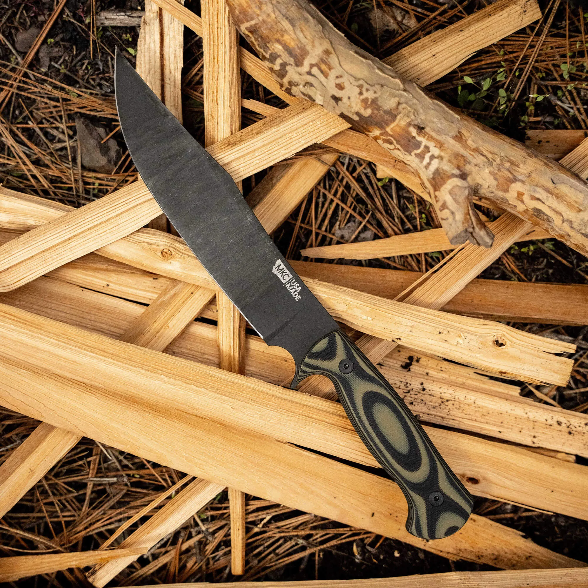 THE MARSHALL BUSHCRAFT KNIFE - GREEN & BLACK