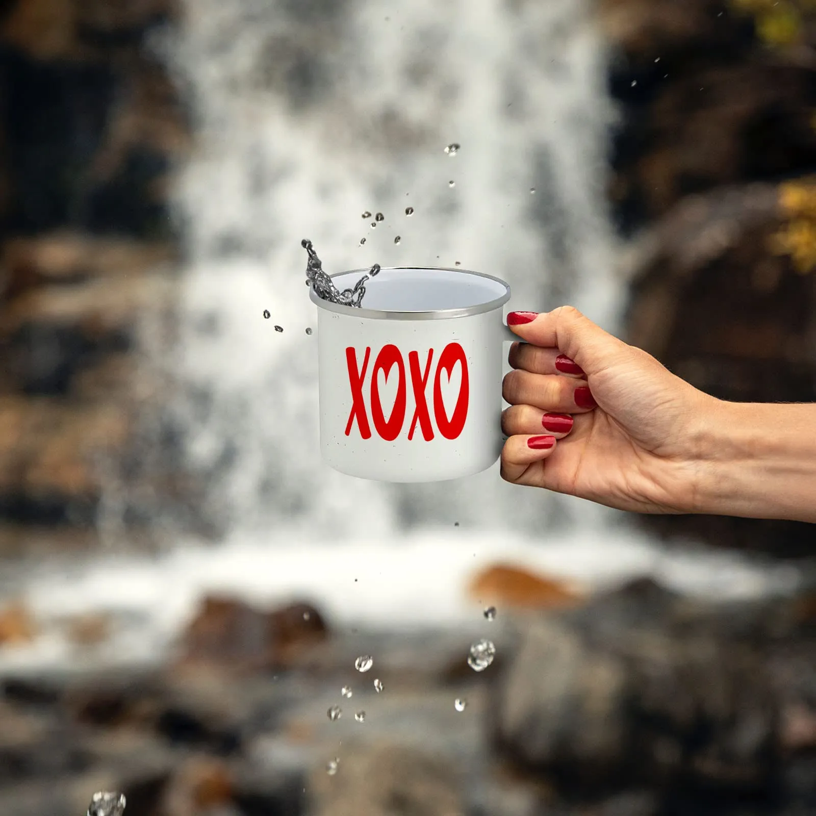 Valentine's Day Gift and Home Decor - XOXO Enamel Camping Coffee Mug, 15 Ounce Tin Cup (White)